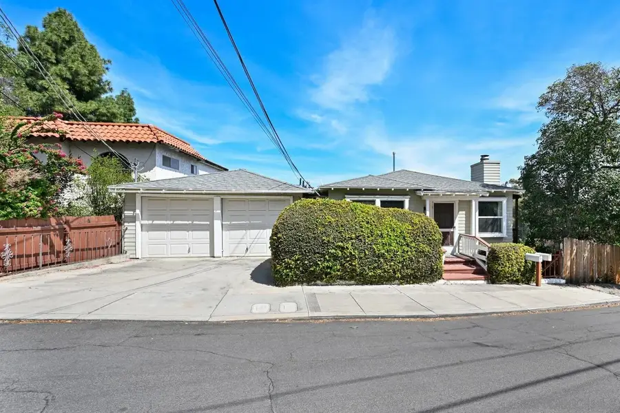 8230-32 Vista Dr, La Mesa, CA 91941 - #2