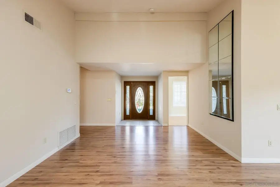 2020 Gary Lane, Escondido, CA 92026 - #3