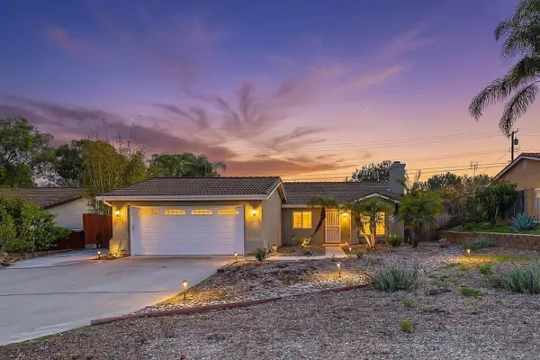 3529 La Mirada Dr, San Marcos, CA 92078