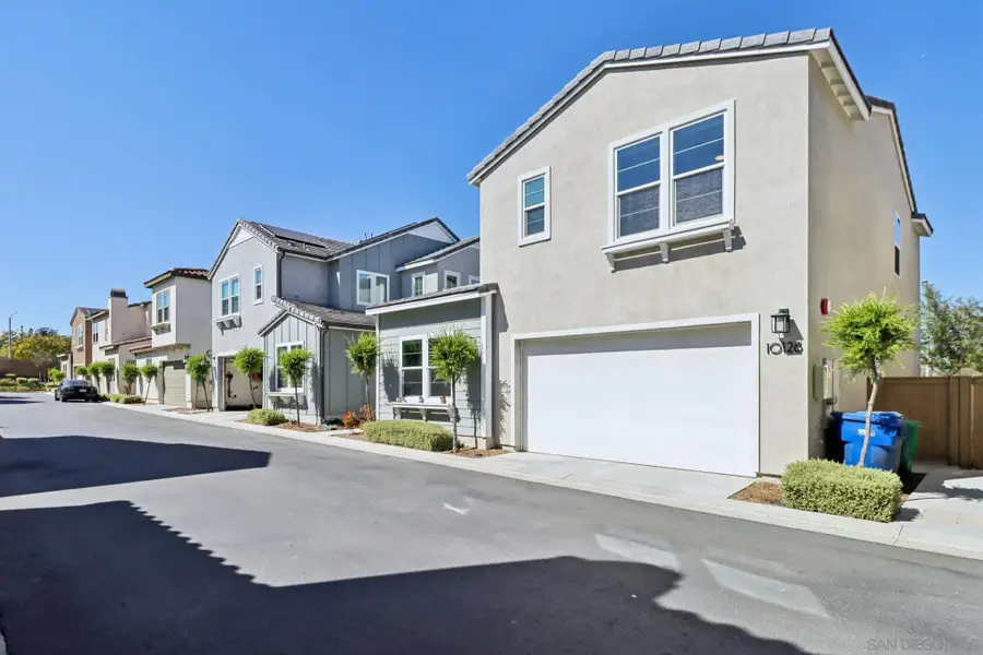 10128 Hercules Way, Spring Valley, CA 91977 - #3