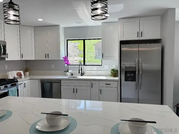 9211 Todos Santos Drive, Santee, CA 92071