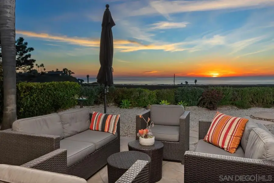 849 N Rios Ave, Solana Beach, CA 92075 - #2