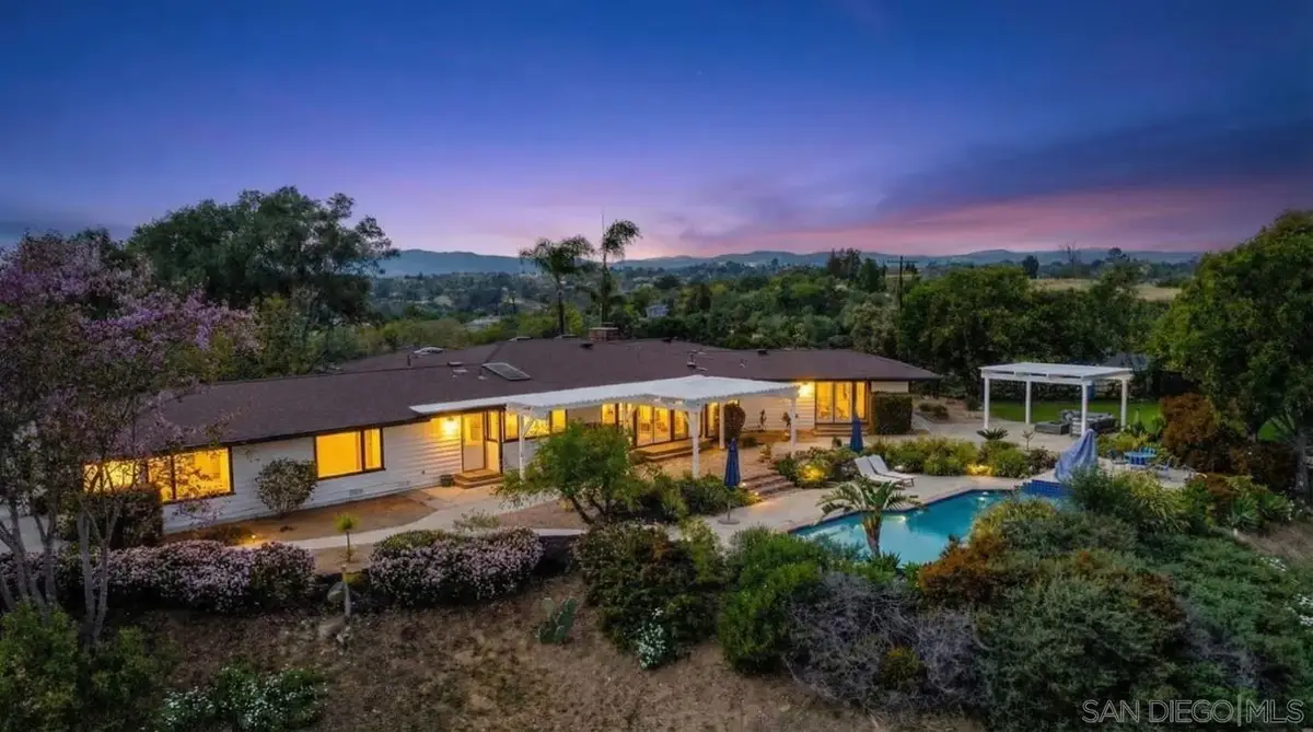 1097 Camino Alisos, Fallbrook, CA 92028 - #1