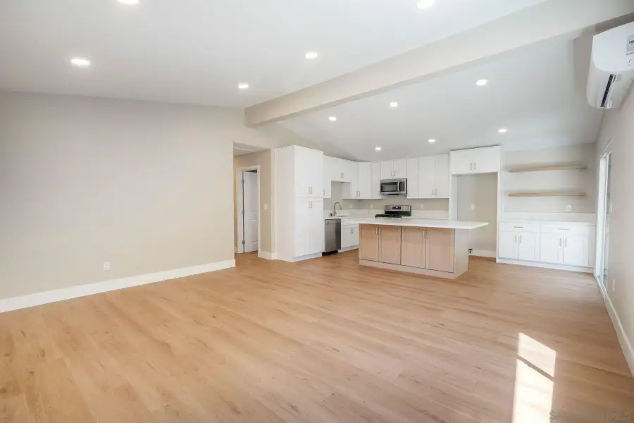 578 E. Indian Rock Rd, Vista, CA 92084 - #2