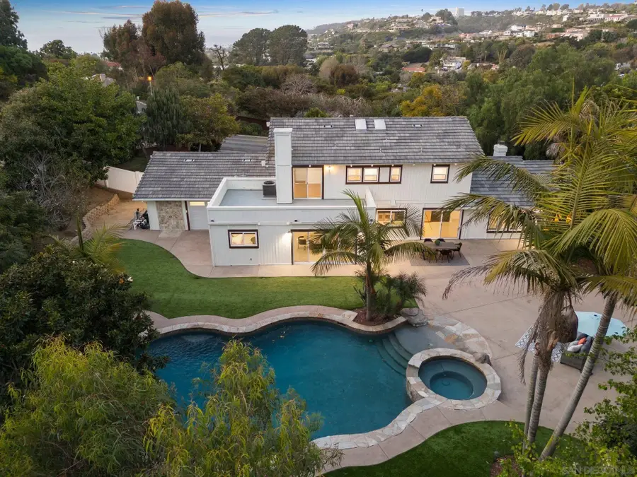 2505 Hidden Valley Pl, La Jolla, CA 92037 - #2