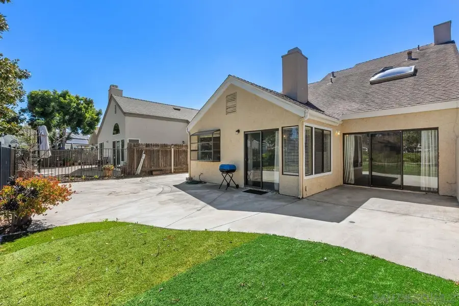 914 Sendero Ave., Escondido, CA 92026 - #3