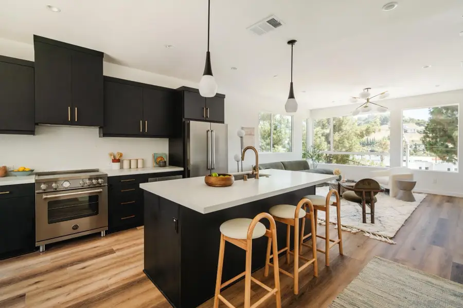 3862 N Emery Wy, Los Angeles, CA 90065 - #3