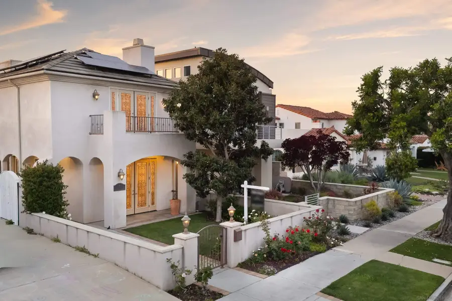 438 H, Coronado, CA 92118 - #3