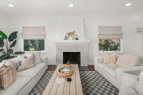 4525 Vista St., San Diego, CA 92116