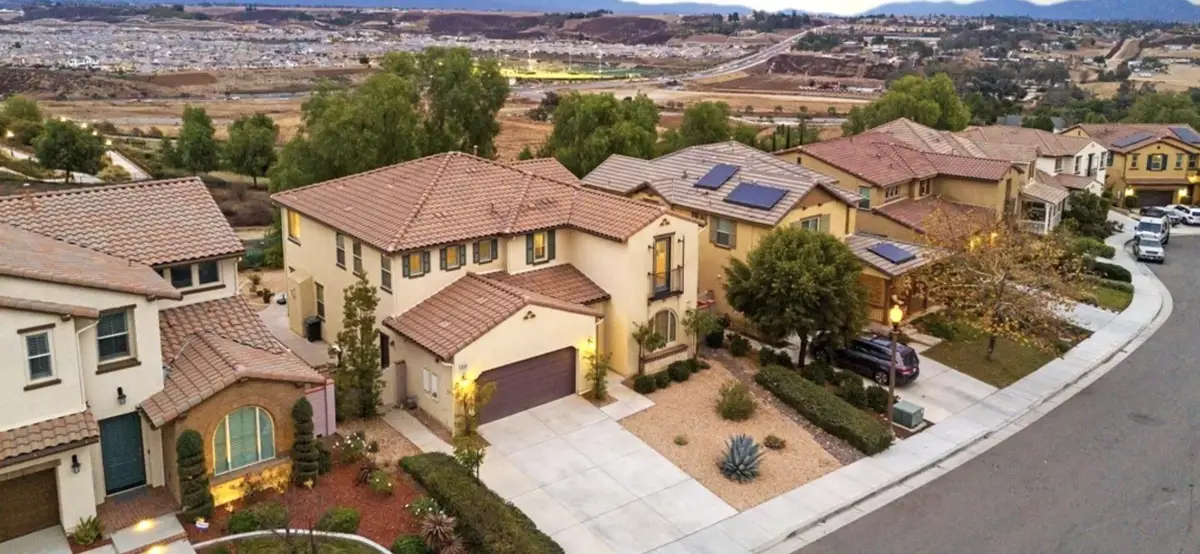 39158 Steeplechase Ln., Temecula, CA 92591 - #1