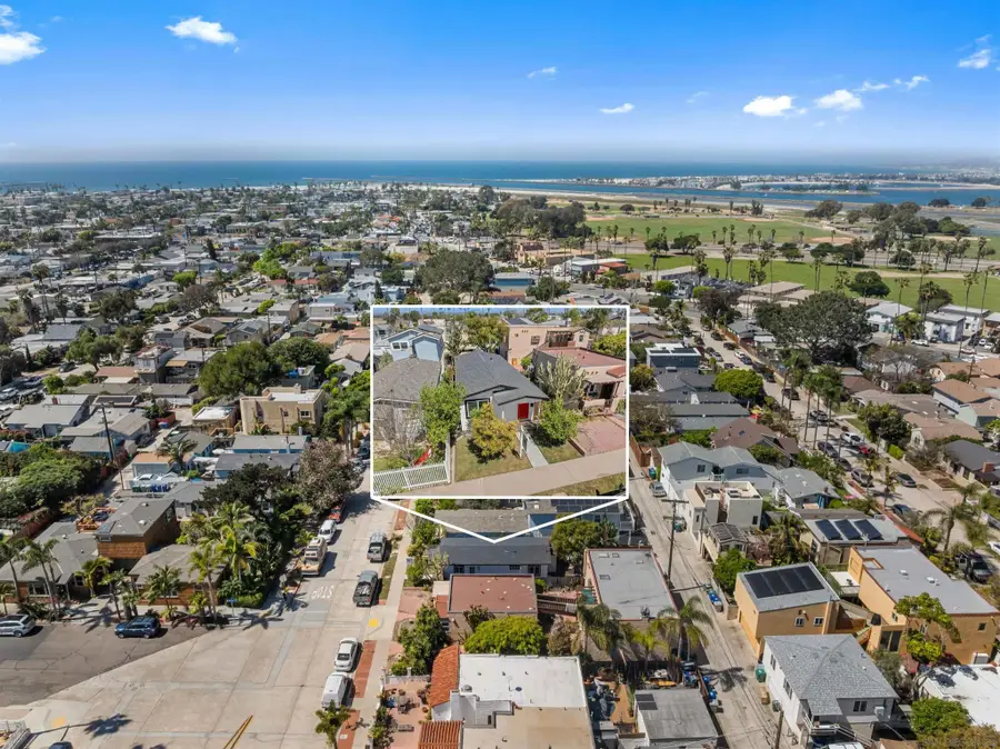 4620 Greene St, San Diego, CA 92107 - #2