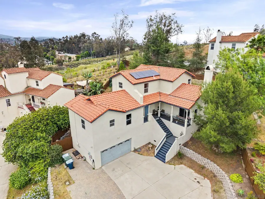 2042 Cherokee Lane, Escondido, CA 92026 - #2