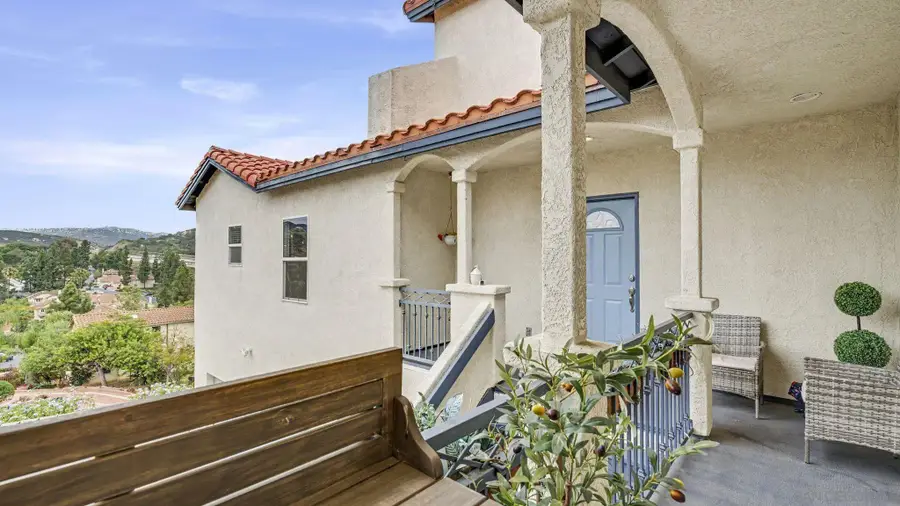 2042 Cherokee Lane, Escondido, CA 92026 - #3