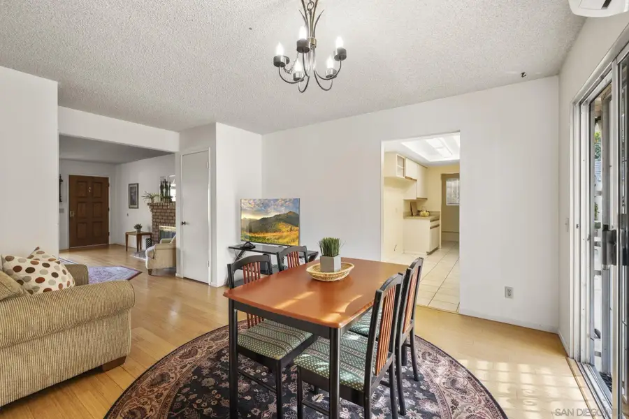 1014 E Bel Air Drive, Vista, CA 92084 - #3