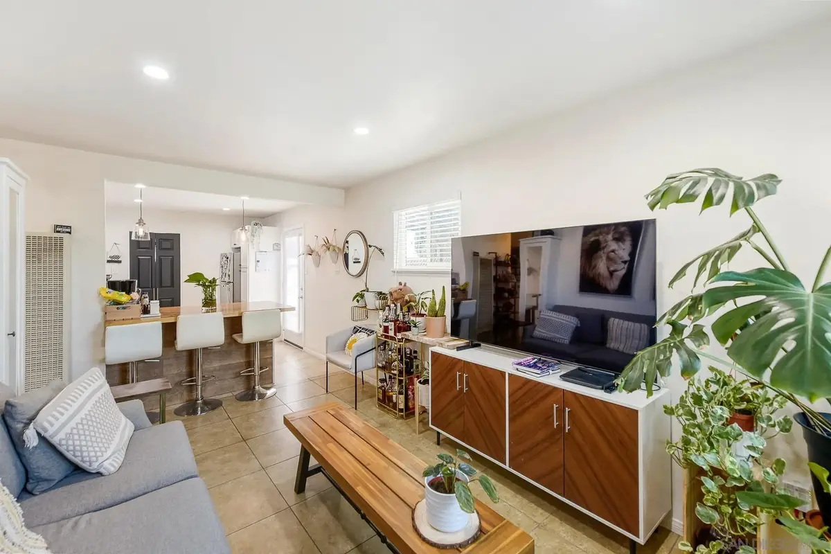 3317-19 Jemez Dr, San Diego, CA 92117 - #1