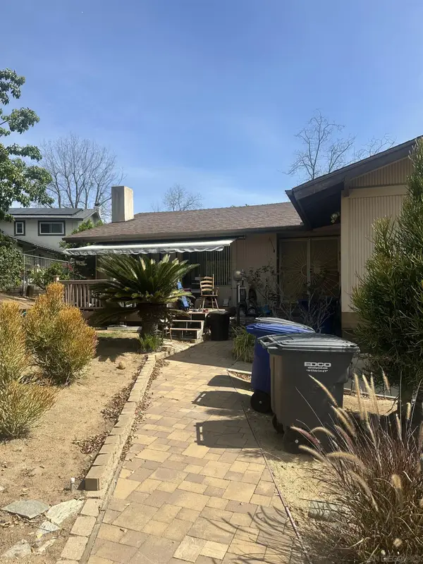 1336 Top Rail Ln, Escondido, CA 92027