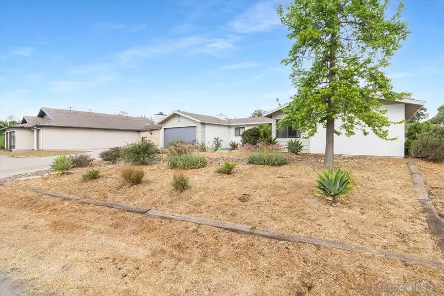 715 Hunter, Ramona, CA 92065 - #3
