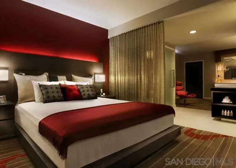 207 5th Ave #840, San Diego, CA 92101 - #2
