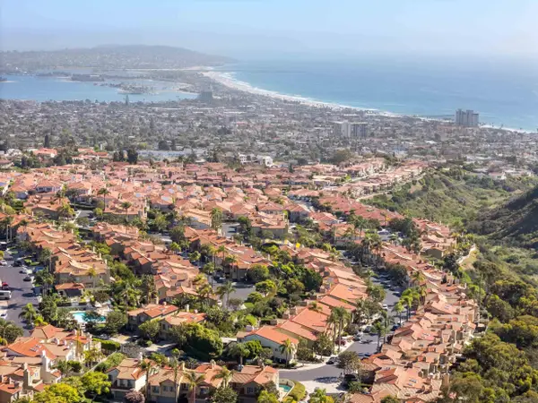 1455 Caminito Solidago, La Jolla, CA 92037