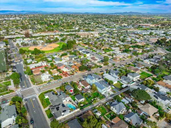 3429-37 Madison, Carlsbad, CA 92008