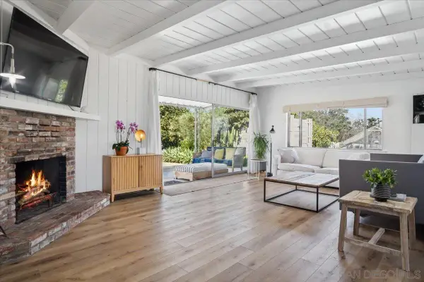 630 Cortez Ave, Vista, CA 92084