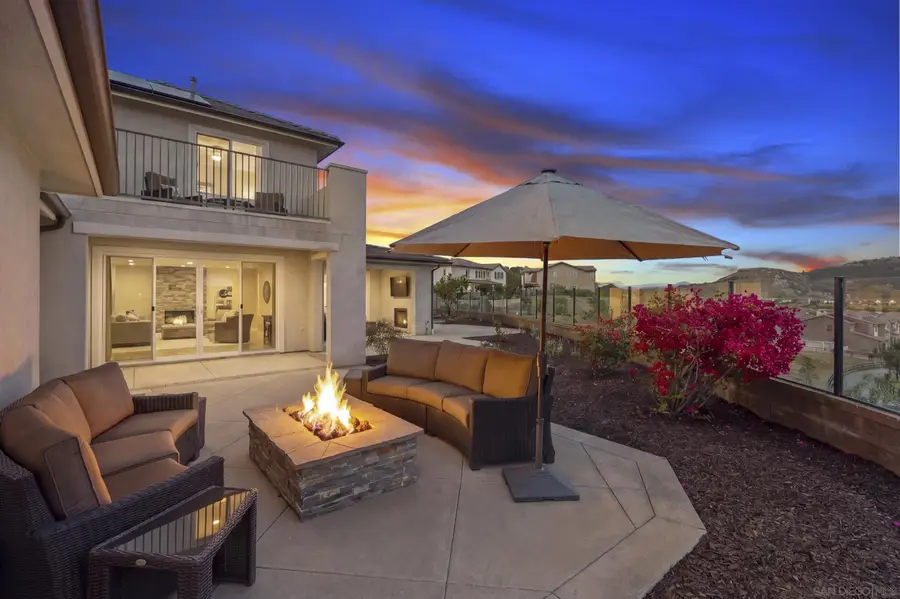 2966 Hayloft Pl, Escondido, CA 92029 - #3