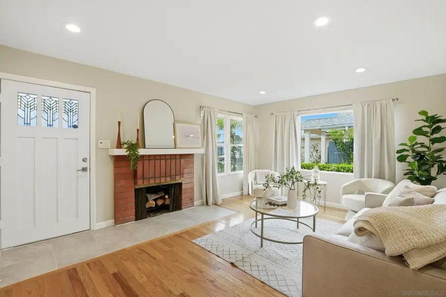 11390 Acrux, San Diego, CA 92126 - #3