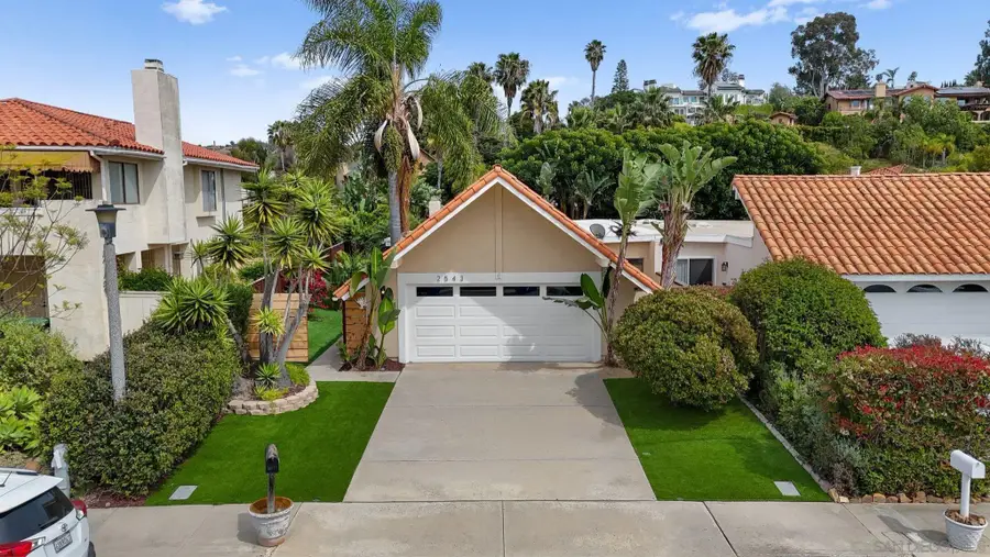 2543 Luciernaga St, Carlsbad, CA 92009 - #3