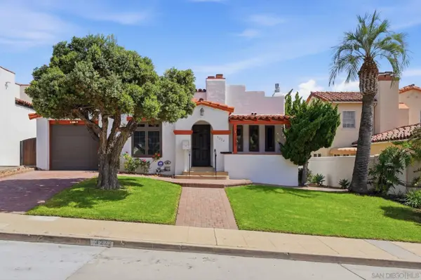 3222 Curtis, San Diego, CA 92106