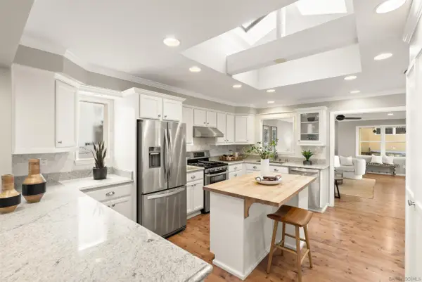 1244 Wilbur Ave, San Diego, CA 92109