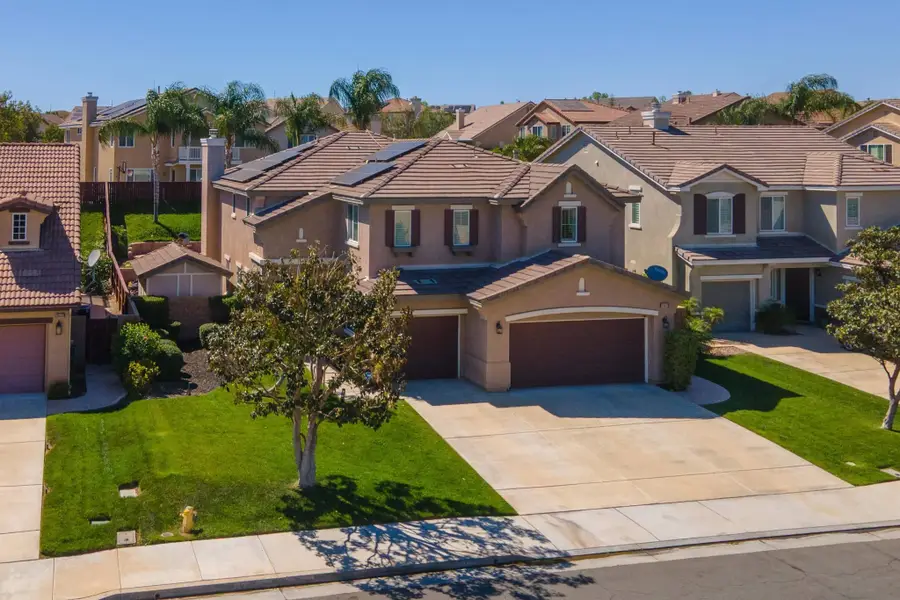 35631 Sainte Foy Street, Murrieta, CA 92563 - #2