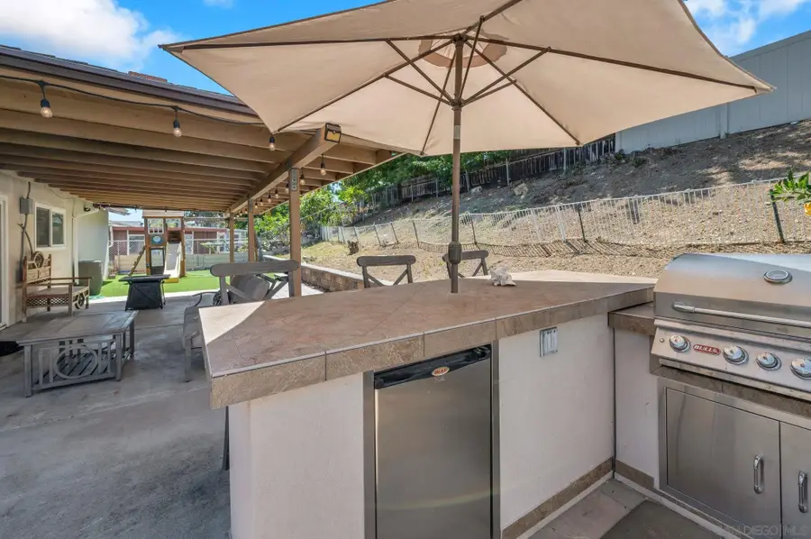 10354 Elmdale Dr, Spring Valley, CA 91977 - #2