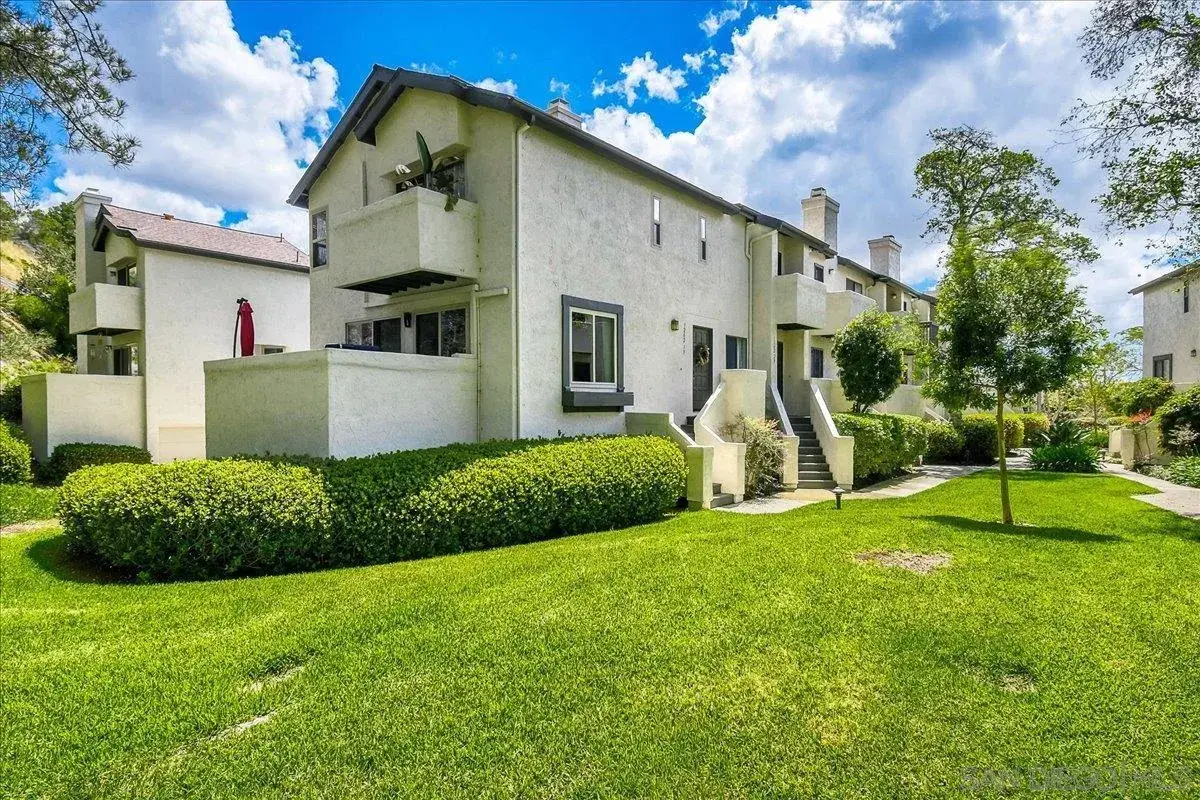 1262 River Glen Row #19, San Diego, CA 92111 - #1