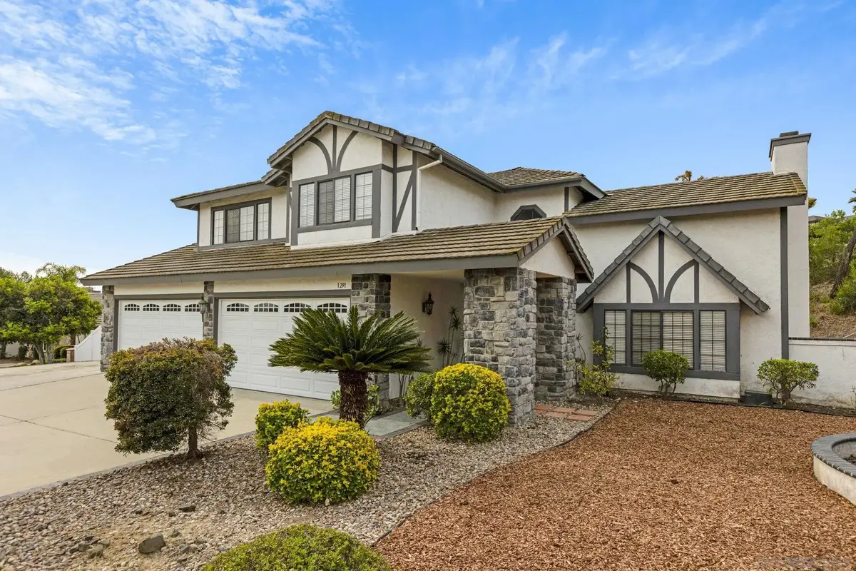 1291 Dexter, Escondido, CA 92029 - #1