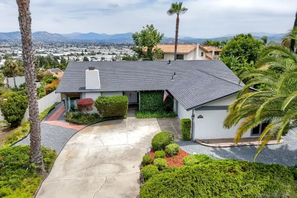 1535 Avenida Ladera, El Cajon, CA 92020
