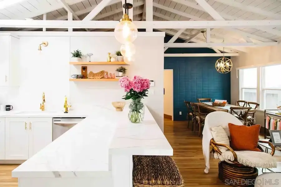 728 Ostend Court, San Diego, CA 92109 - #3