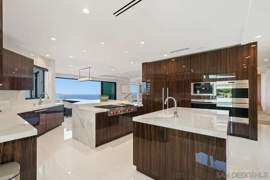 5727 Baja Mar, La Jolla, CA 92037 - #2