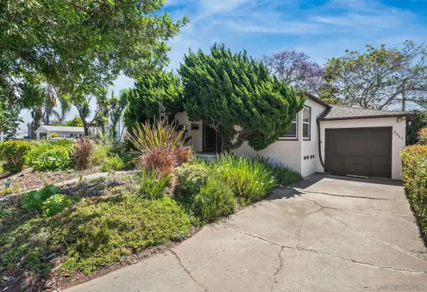 2045-47 Felspar St, San Diego, CA 92109