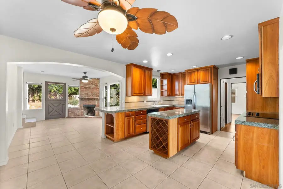 1935 Goldfield, San Diego, CA 92110 - #3