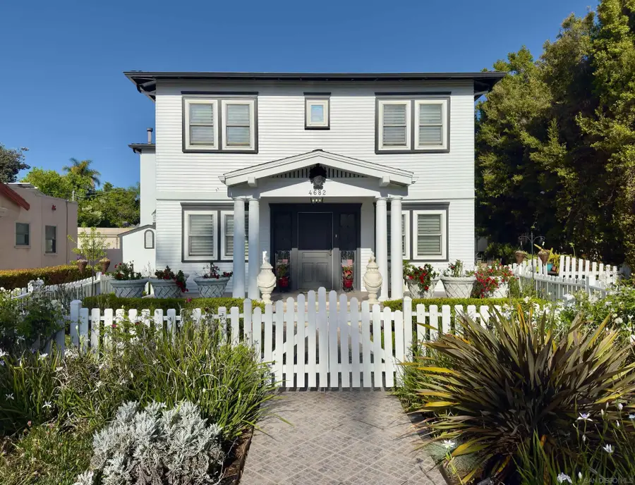 4682 Vista Street, San Diego, CA 92116 - #2