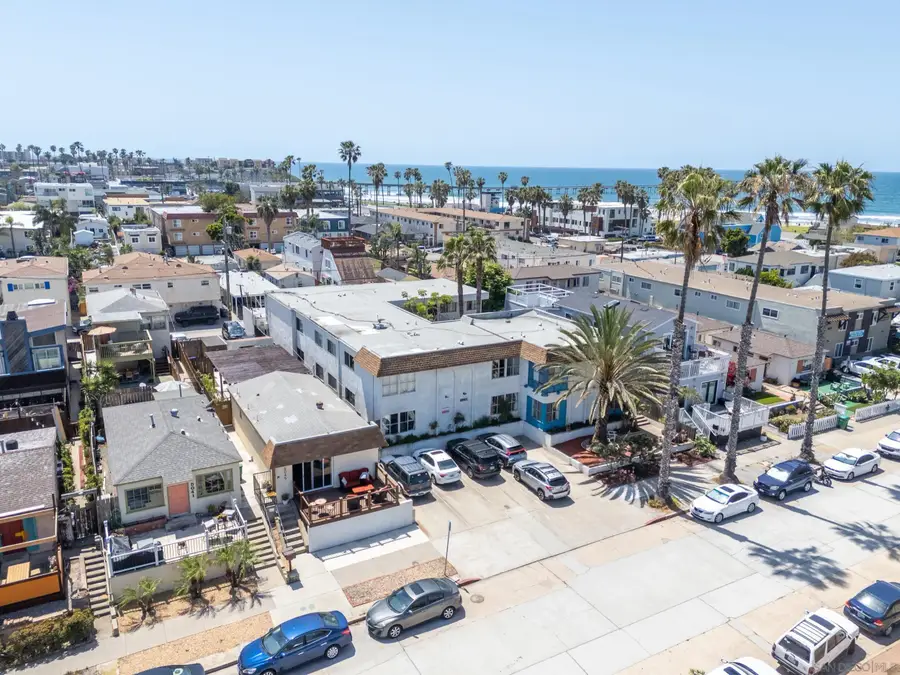 5049 Cape May Ave, San Diego, CA 92107 - #2