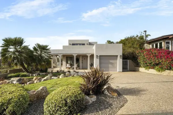 126 7th St, Del Mar, CA 92014