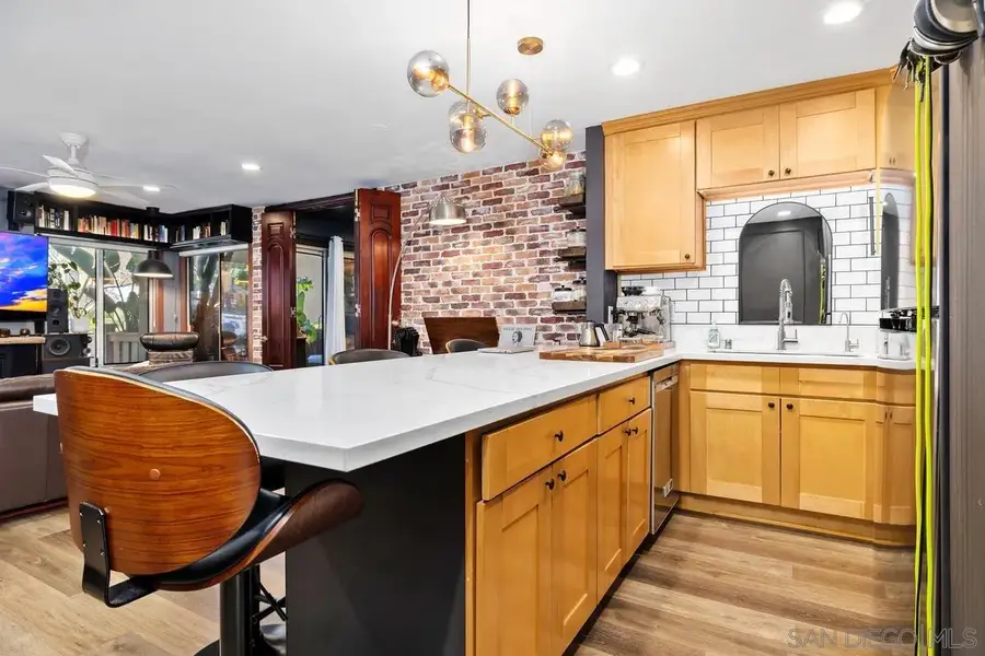 1775 Diamond #105, San Diego, CA 92109 - #2