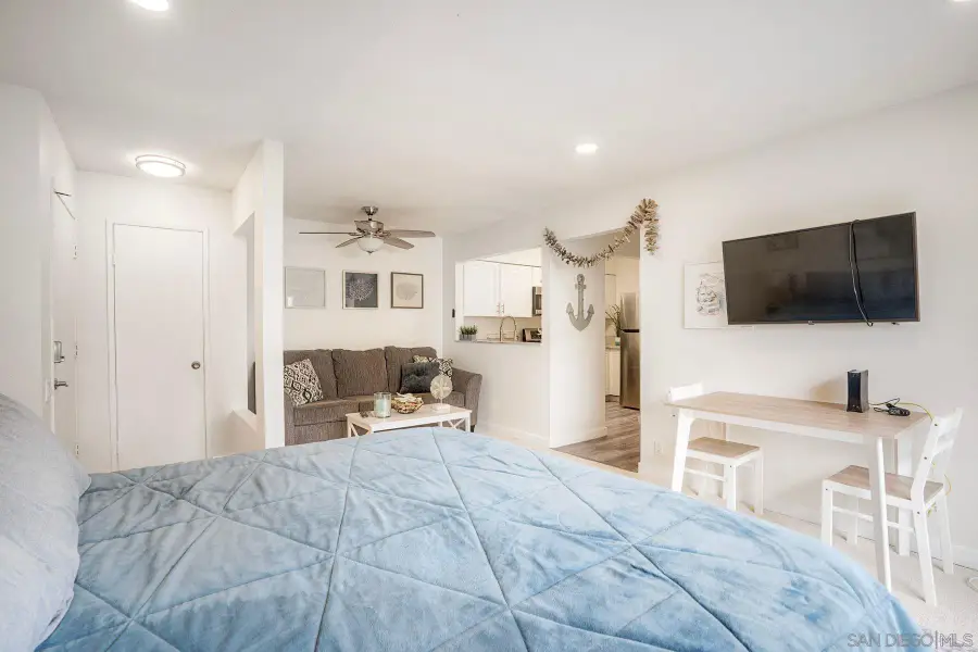 1337 Caminito Gabaldon #H, San Diego, CA 92108 - #3