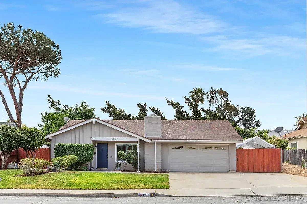 1531 Oak Hill Dr, Escondido, CA 92027 - #1