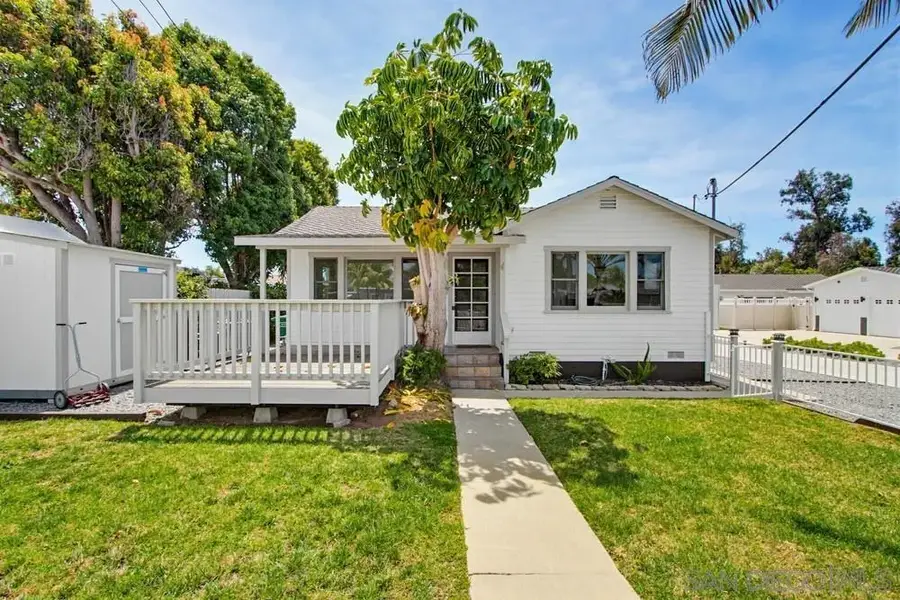 1027 Knowles Ave., Carlsbad, CA 92008 - #2