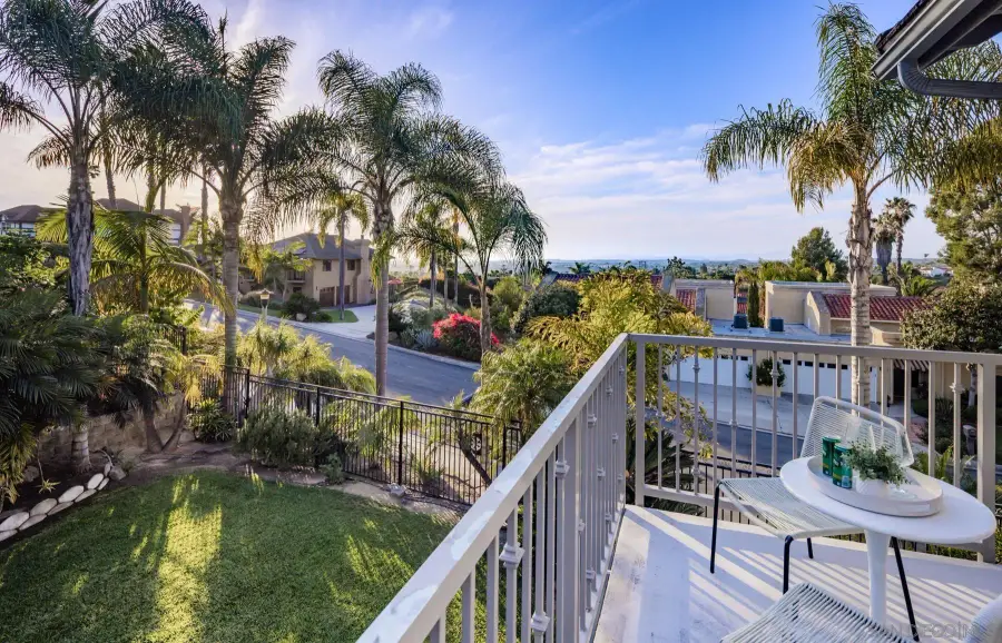 6823 Corintia St, Carlsbad, CA 92009 - #2