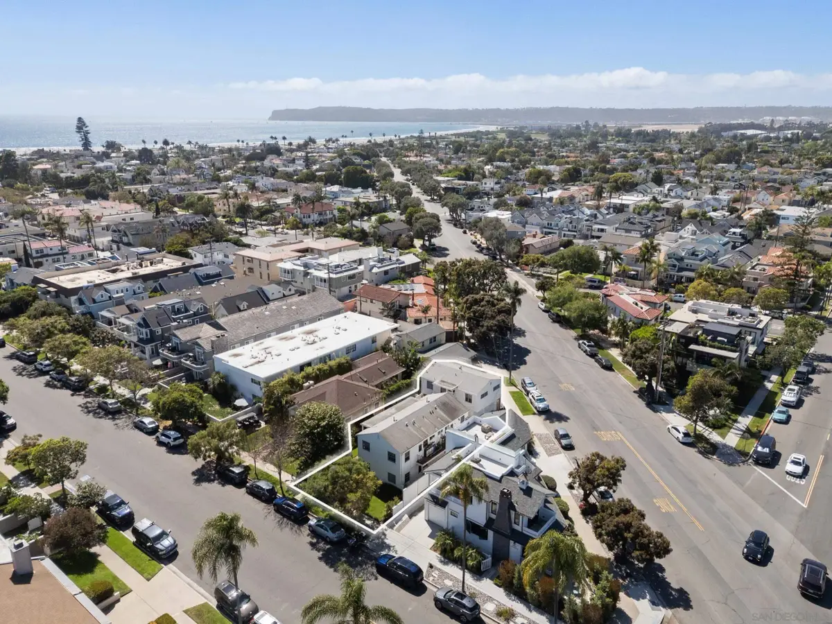 812-20 E Ave, Coronado, CA 92118 - #1