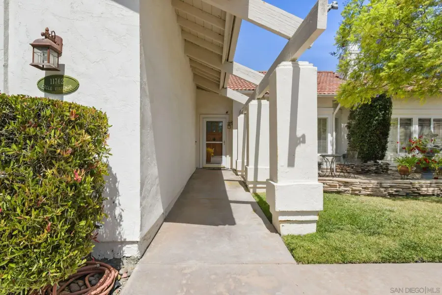 11762 Calle Vivienda, San Diego, CA 92128 - #3