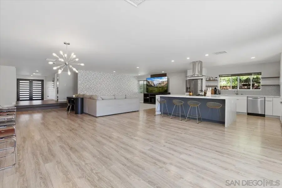 907 Seph Way, Escondido, CA 92027 - #2